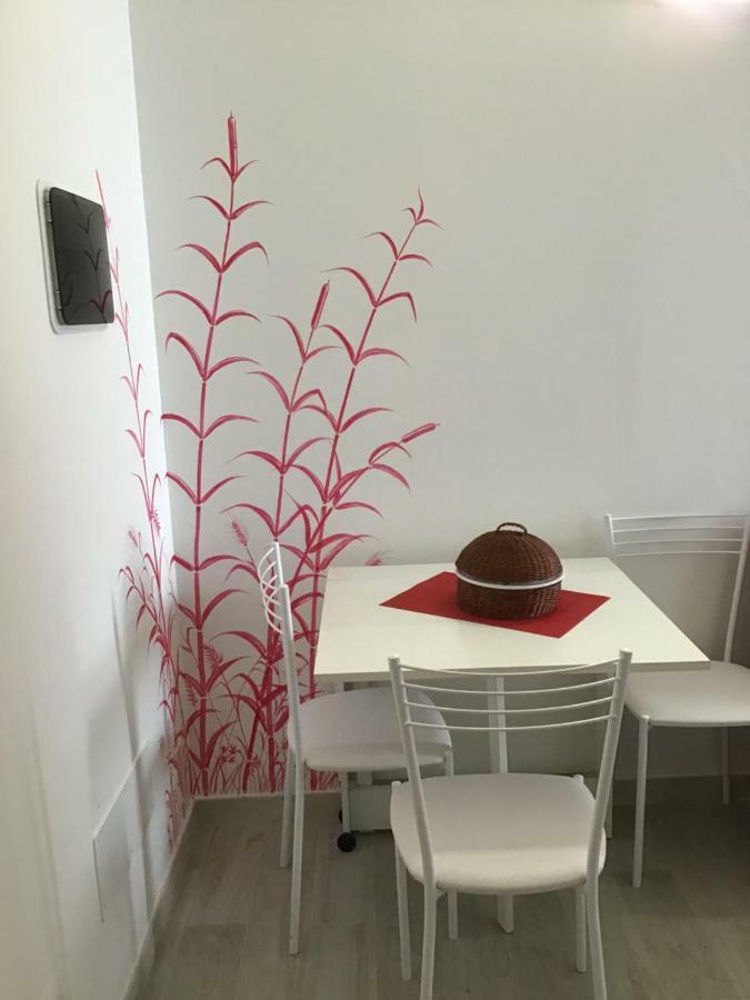 סויאנו דל לאגו Appartamento Rubino - Lovely Little Flat 3 Minutes From Golf Club 5 Minutes From Lake מראה חיצוני תמונה